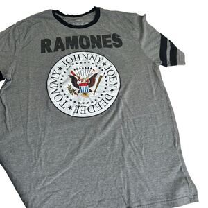 Ramones Band Tee Seal Graphic Gray Short Sleeve Banded Collar Sleeves Size 2XL